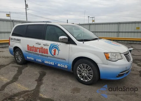 2013 Chrysler Town & Country Touring L z USA, uszkodzony, nr VIN 2C4RC1CG2DR767857
